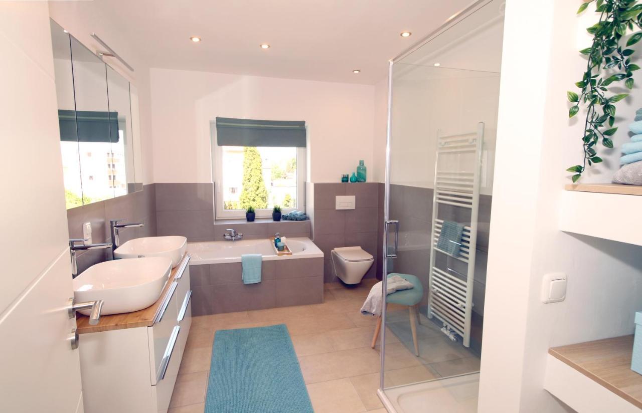 Ferienhaus Westermann, 4 Schlafzimmer, Waschmaschine, Trockner, Businesswohnung, Monteurzimmer Зальцгиттер Экстерьер фото